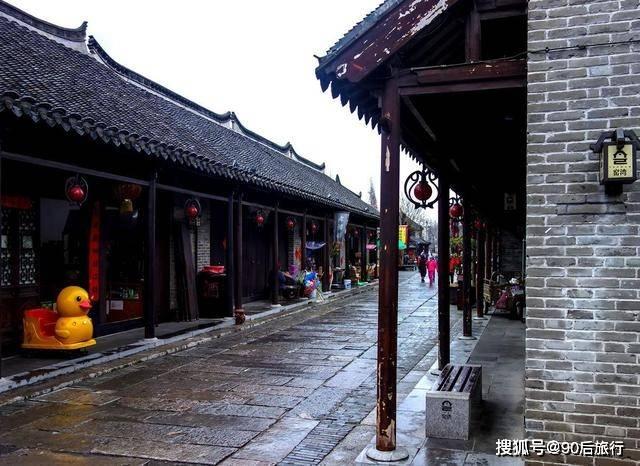 怪物大入侵中文版